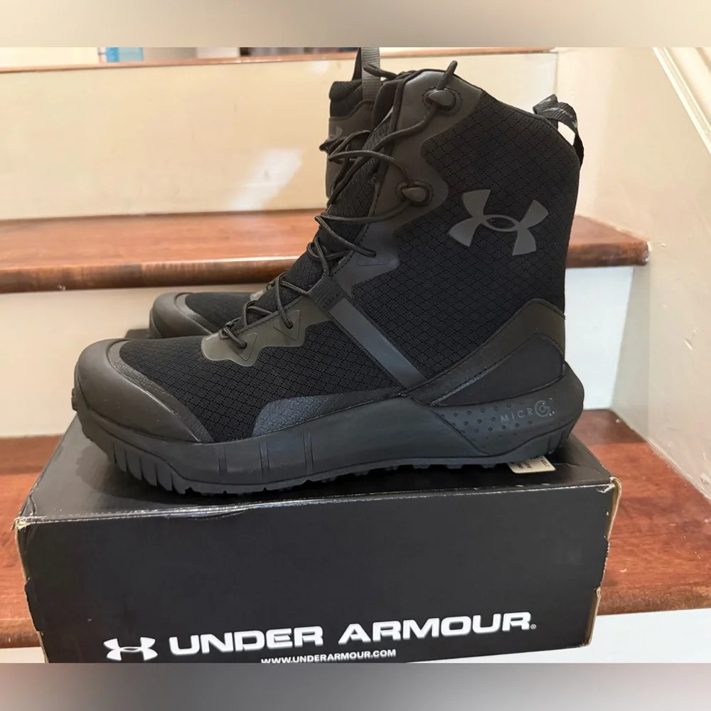NWT Size 12 Regular Under Armour Micro G. Valsetz